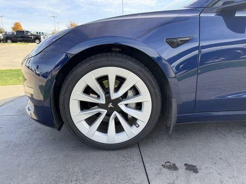 Used 2022 Tesla Model 3 Long Range image 4