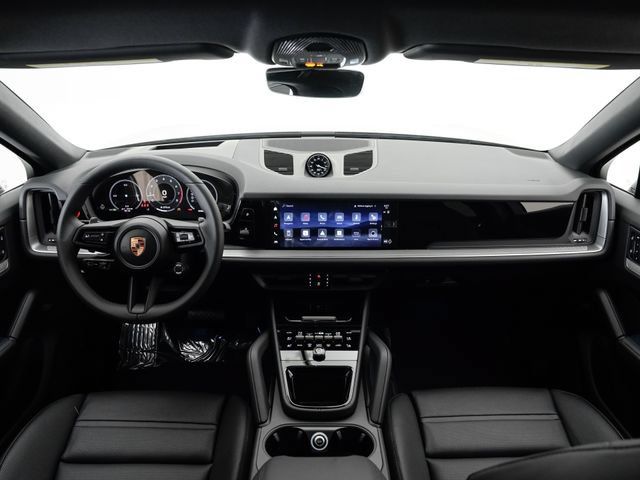 Certified 2026 Porsche Cayenne Coupe AWD/4WD image 19
