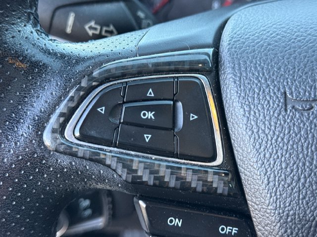 Used 2017 Ford Focus RS AWD/4WD image 30