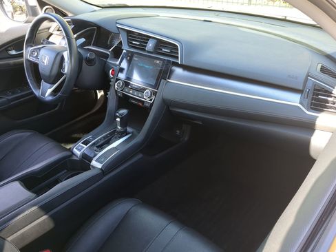 Used 2017 Honda Civic EX-L image 13