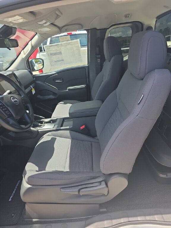 New 2026 Nissan Frontier S w/ Tow Package RWD image 4