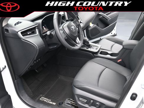 New 2026 Toyota Corolla Cross XLE w/ Convenience Package FWD image 12
