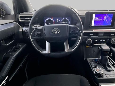 Used 2025 Toyota 4Runner TRD Off-Road AWD/4WD image 6