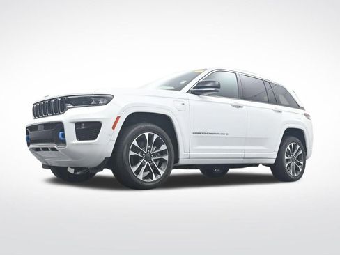 Used 2023 Jeep Grand Cherokee Overland image 31