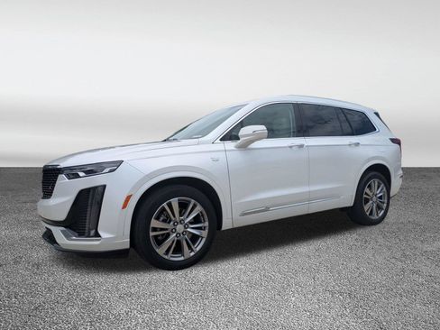 Certified 2023 Cadillac XT6 Premium Luxury AWD/4WD image 2
