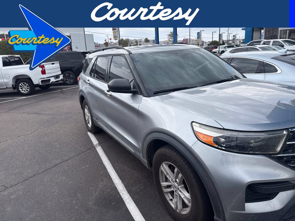 Used 2020 Ford Explorer XLT RWD image 1