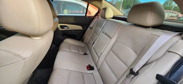 Used 2014 Chevrolet Cruze LT w/ RS Package FWD image 7