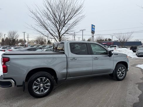 Used 2026 Chevrolet Silverado 1500 LT w/ Z71 Off-Road Package image 3