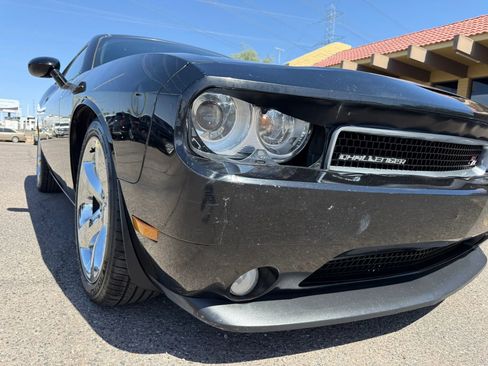 Used 2012 Dodge Challenger R/T Plus RWD image 33