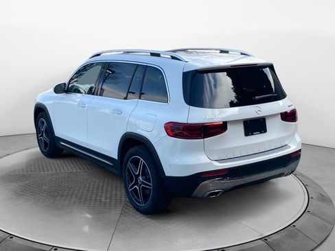 New 2026 Mercedes-Benz GLB 250 4MATIC image 5