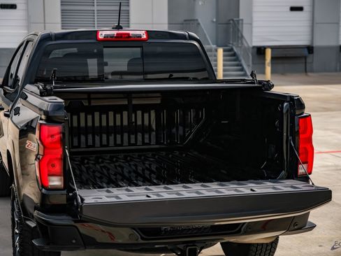 Used 2024 Chevrolet Colorado Z71 w/ Z71 Convenience Package 2 image 99