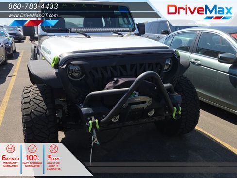 Used 2018 Jeep Wrangler Unlimited Sport AWD/4WD image 1
