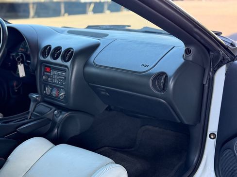 Used 1994 Pontiac Firebird Trans Am GT RWD image 19