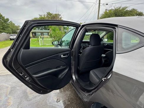 Used 2016 Dodge Dart SXT FWD image 12