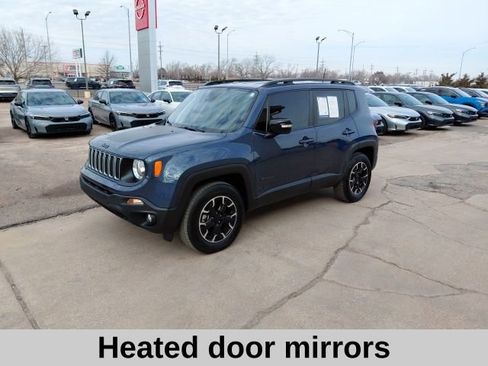 Used 2023 Jeep Renegade Latitude image 9