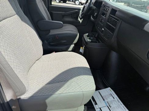 New 2025 Chevrolet Express 3500 Work Van w/ Power Convenience Package image 6