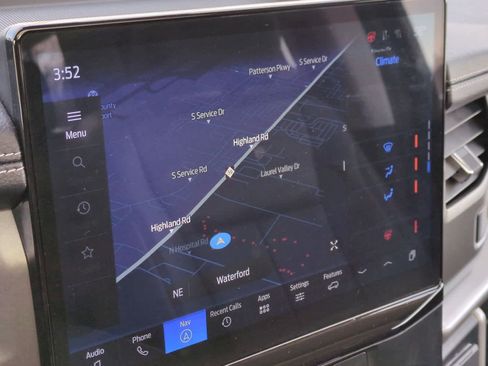 Used 2024 Ford Expedition XLT image 31