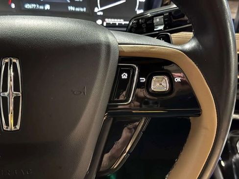 Used 2020 Lincoln Corsair Reserve w/ Equipment Group 201A image 18