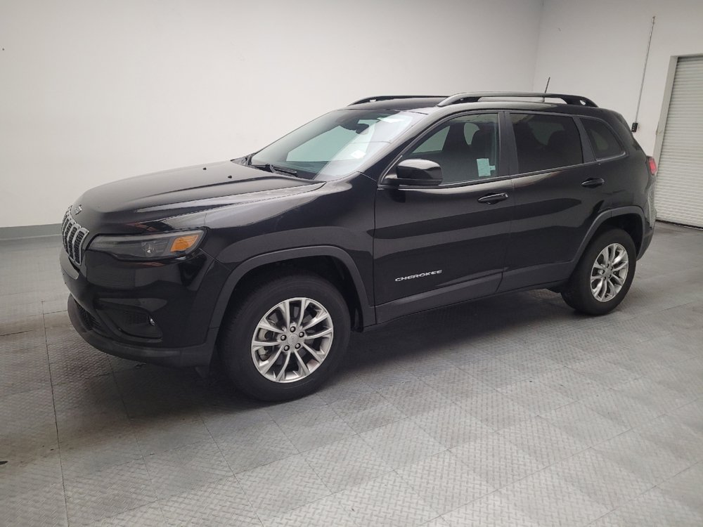 Used 2022 Jeep Cherokee Latitude Lux AWD/4WD image 2