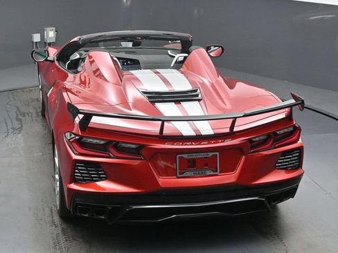 New 2027 Chevrolet Corvette Stingray Convertible w/ Stealth Interior Trim Package RWD image 37