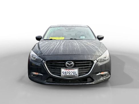 Used 2018 MAZDA MAZDA3 Grand Touring w/ Premium Equipment Package image 8