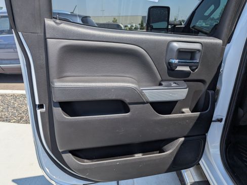 Certified 2018 Chevrolet Silverado 2500 LTZ w/ Duramax Plus Package AWD/4WD image 27