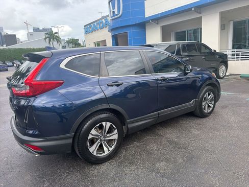Used 2019 Honda CR-V LX image 9