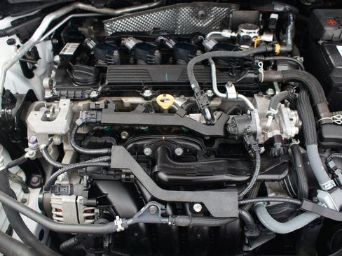 Used 2023 Toyota Corolla LE image 23