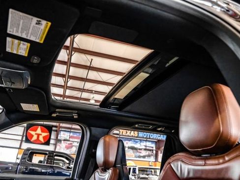 Used 2022 Lincoln Navigator L Reserve image 7