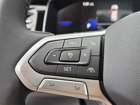 New 2026 Volkswagen Jetta SE image 24