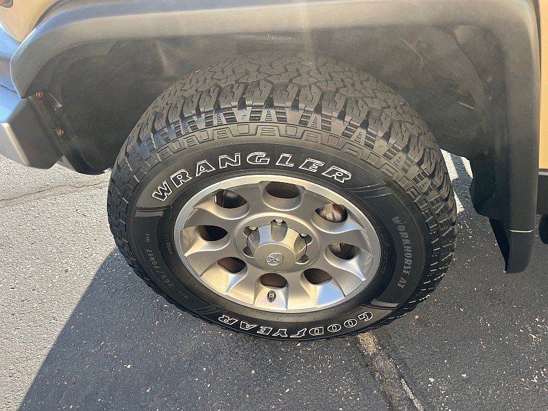 Used 2011 Toyota FJ Cruiser 4WD w/ Convenience Pkg image 14