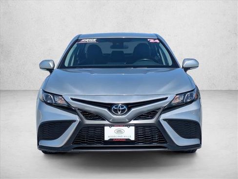 Used 2024 Toyota Camry SE w/ Blackout Package (TMS) FWD image 2