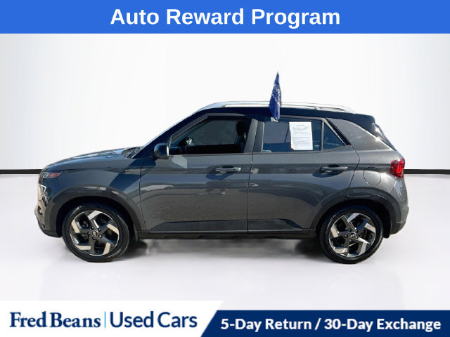 Certified 2023 Hyundai Venue Limited FWD image 5