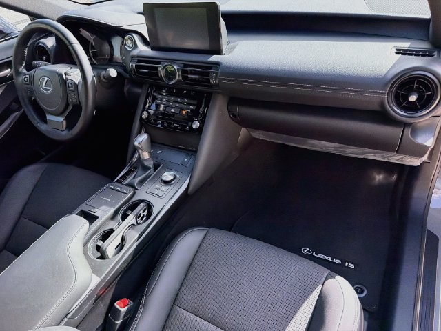 Used 2025 Lexus IS 350 F Sport w/ Accessory Package RWD image 13