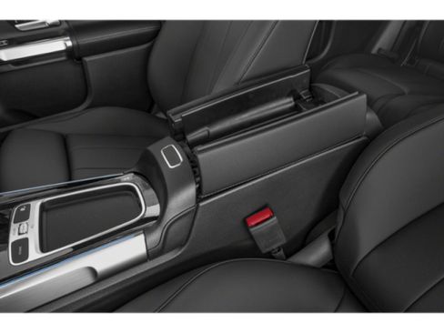 New 2025 Mercedes-Benz GLB 250 4MATIC image 11