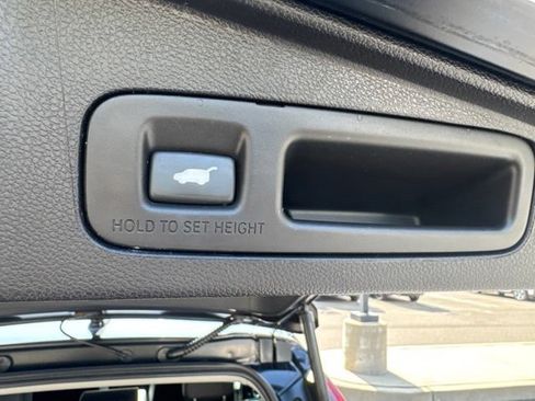 Used 2022 Honda CR-V EX-L image 13