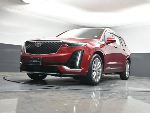 Used 2020 Cadillac XT6 Premium Luxury image 27