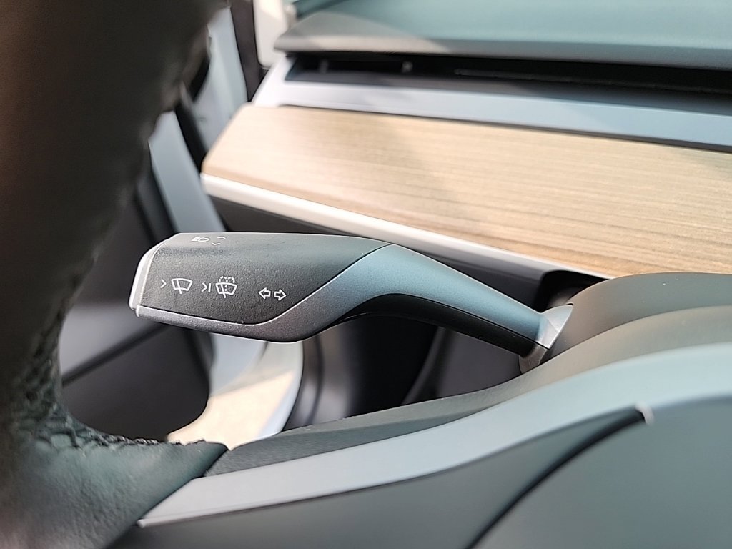 Used 2023 Tesla Model 3 Performance AWD/4WD image 16