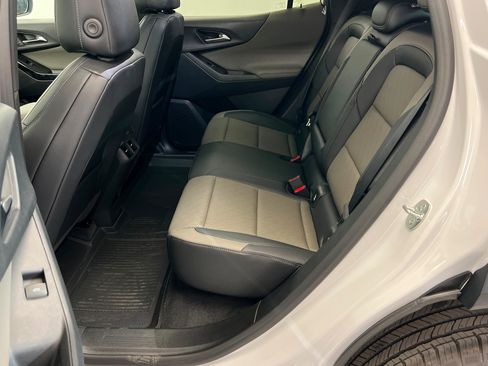 New 2027 Chevrolet Equinox LT w/ Convenience Package II AWD/4WD image 23