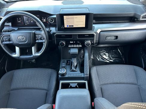 Used 2025 Toyota 4Runner SR5 image 13