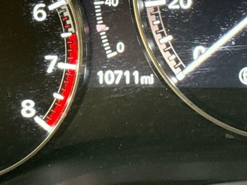 Used 2023 MAZDA MAZDA3 s image 25