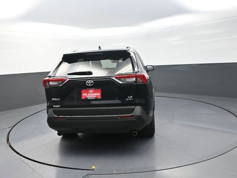 Used 2025 Toyota RAV4 LE image 57