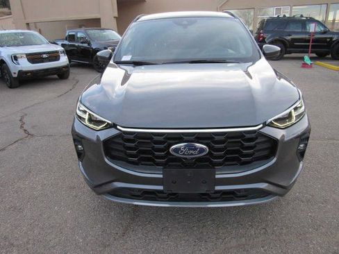 Certified 2024 Ford Escape ST-Line Elite w/ Premium Technology Package image 3