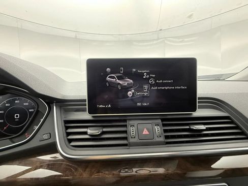 Used 2018 Audi Q5 2.0T Premium Plus AWD/4WD image 44