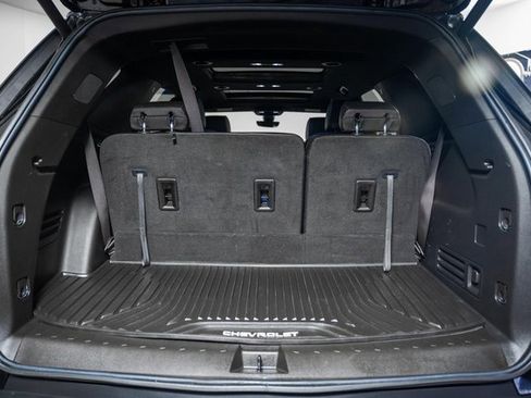 Used 2023 Chevrolet Traverse RS image 10