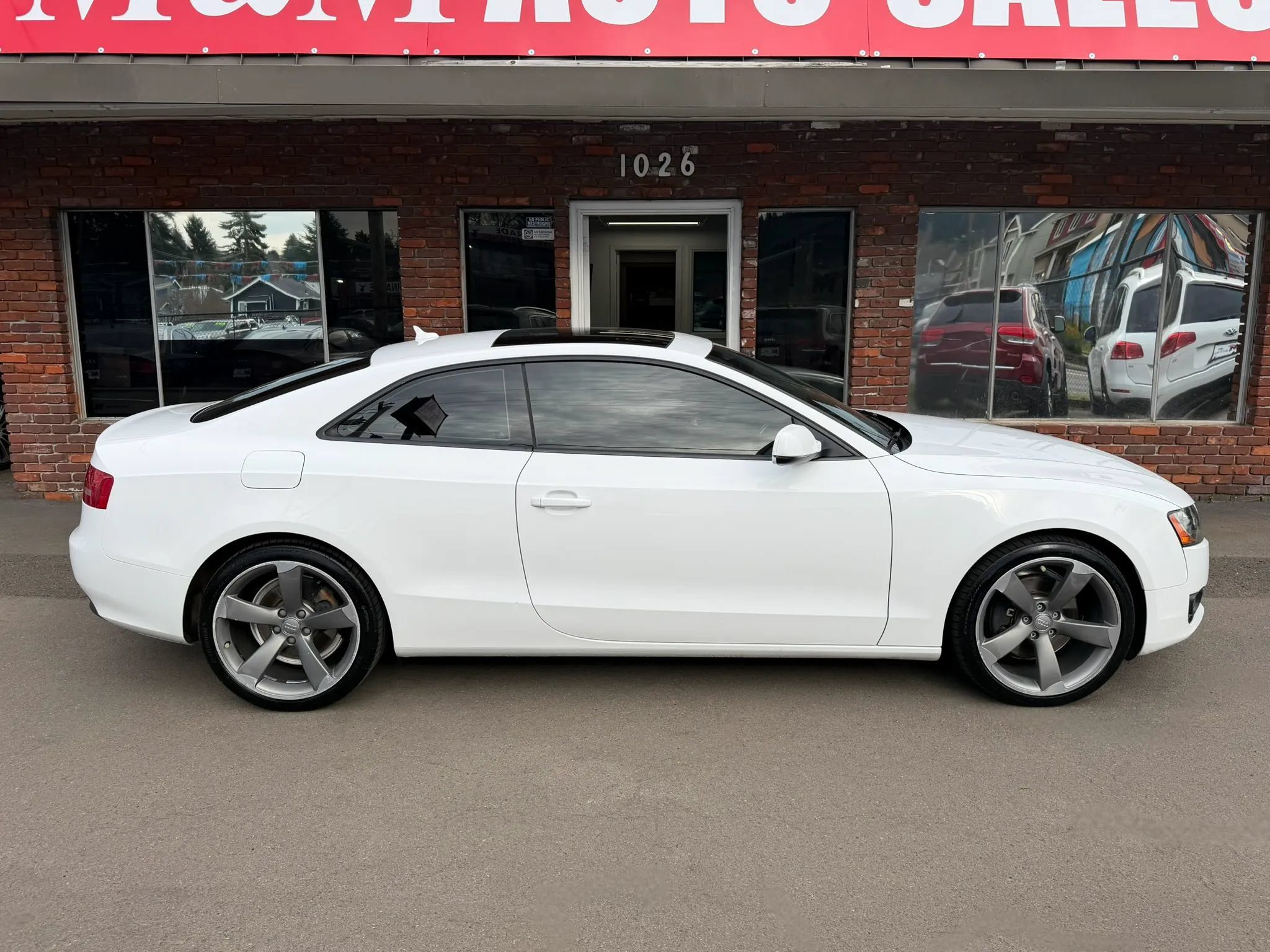 Used 2011 Audi A5 2.0T Premium Plus AWD/4WD image 2