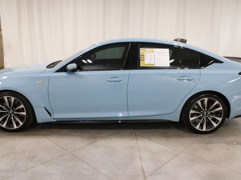 Used 2025 Cadillac CT5 V Blackwing w/ Carbon Fiber 1 Package RWD image 6