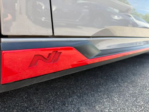 Used 2023 Hyundai Elantra N FWD image 10