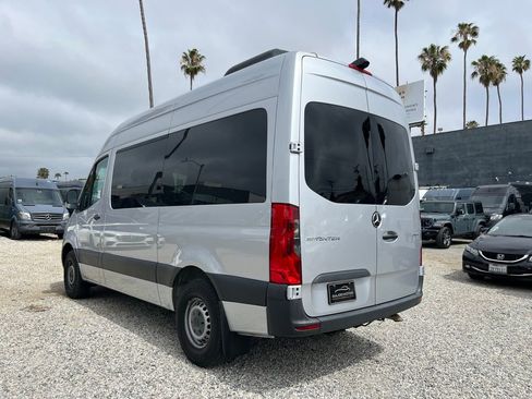 Used 2019 Mercedes-Benz Sprinter 2500 image 11