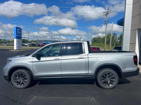 New 2026 Honda Ridgeline Sport image 8